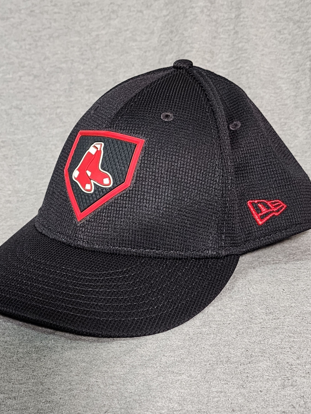 Boston Red Sox New Era 59FIFTY Low Profile On Field Fitted Hat 7 1/2 MLB